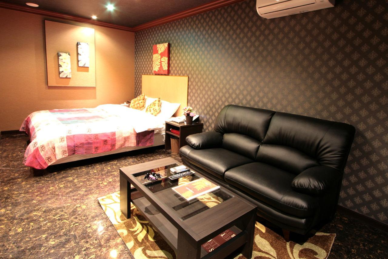 Sari Seki Inter (Adults Only) Hotel คาเมยามะ ภายนอก รูปภาพ